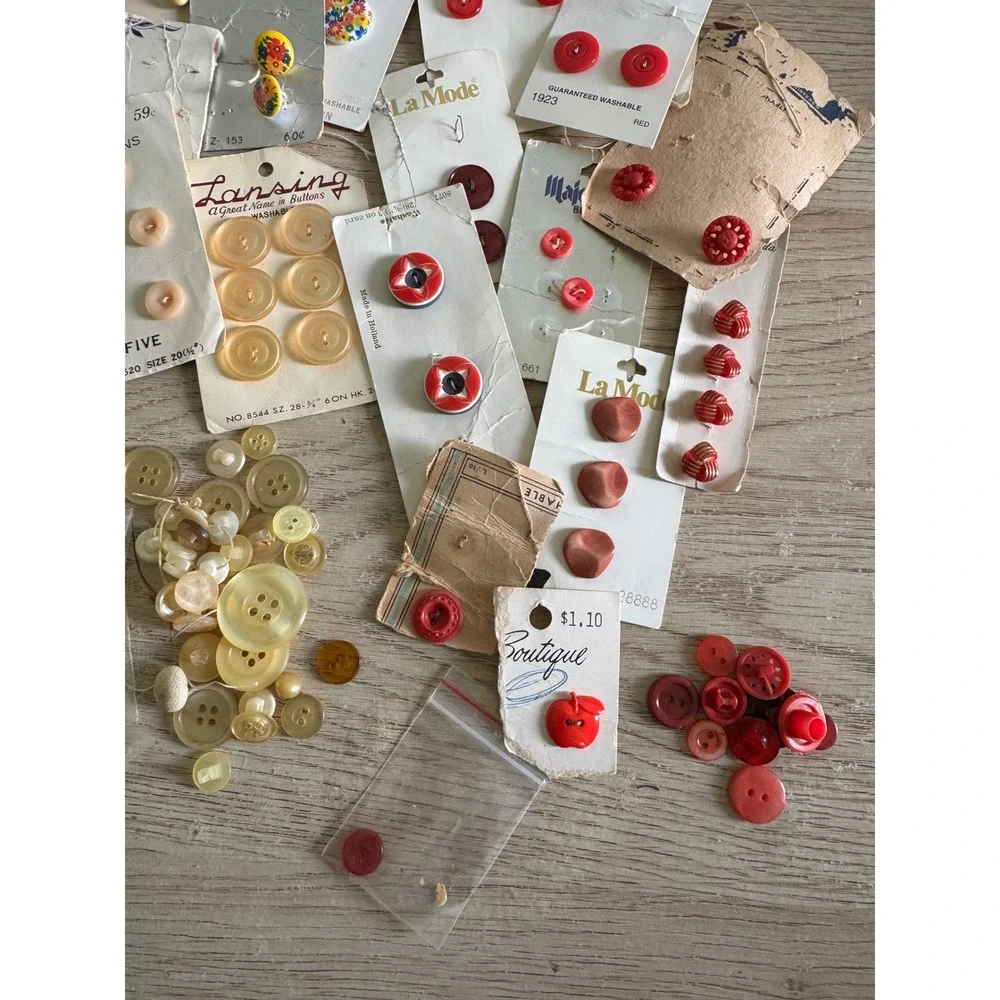 Vintage Button Lot - Le Chic, La Mode, Lansing - Mixed Red, Yellow, and Floral